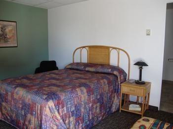 Motel De La Riviere Saint Felicien Exterior photo